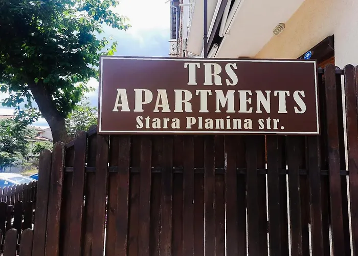 Apartment Trs *